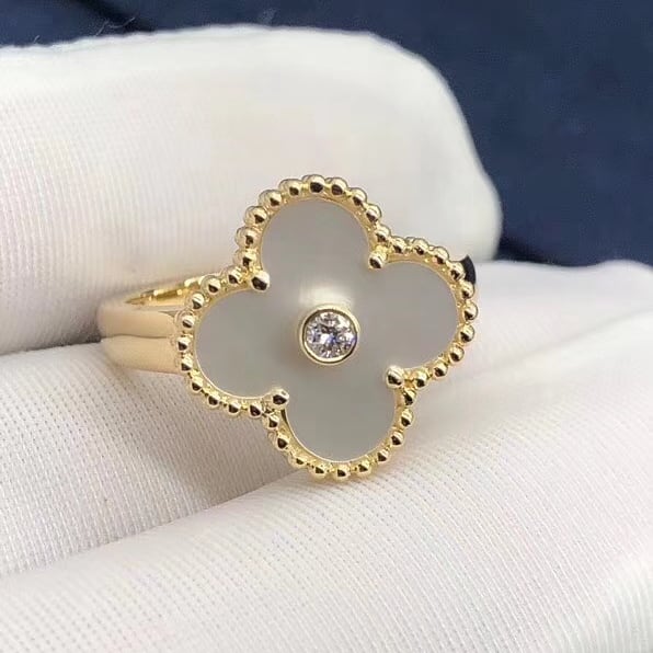 18k ouro Van Cleef & Mãe de anel de pérola e diamante Alhambra Arpels vintage