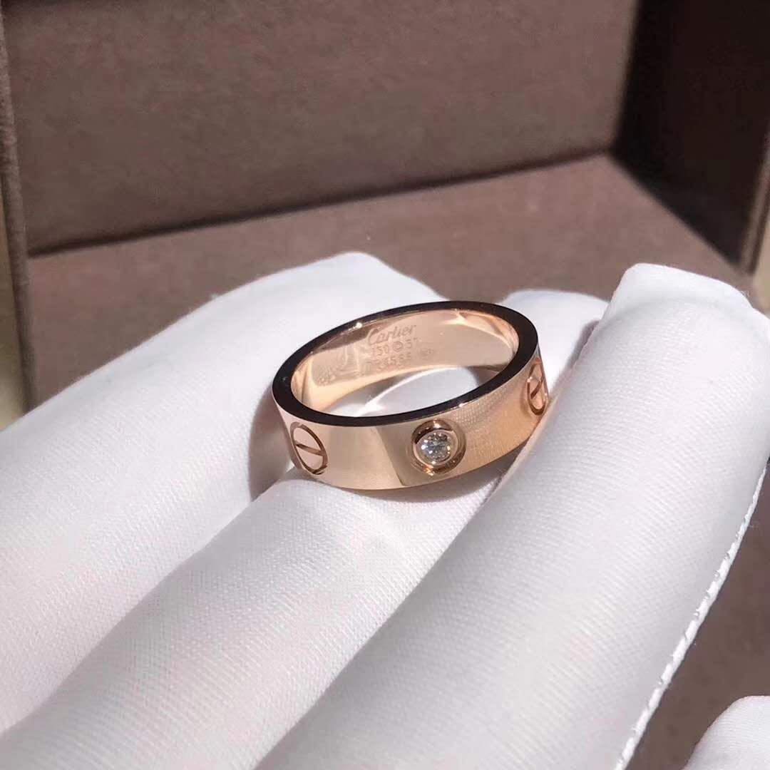 Cartier casamento do amor Banda Ouro 18k-de-rosa com um diamante