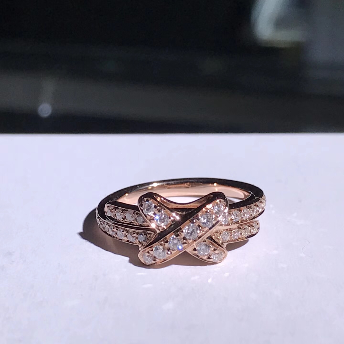 Liens de Chaumet Premiers Liens ring in 18k pink gold with pave diamond