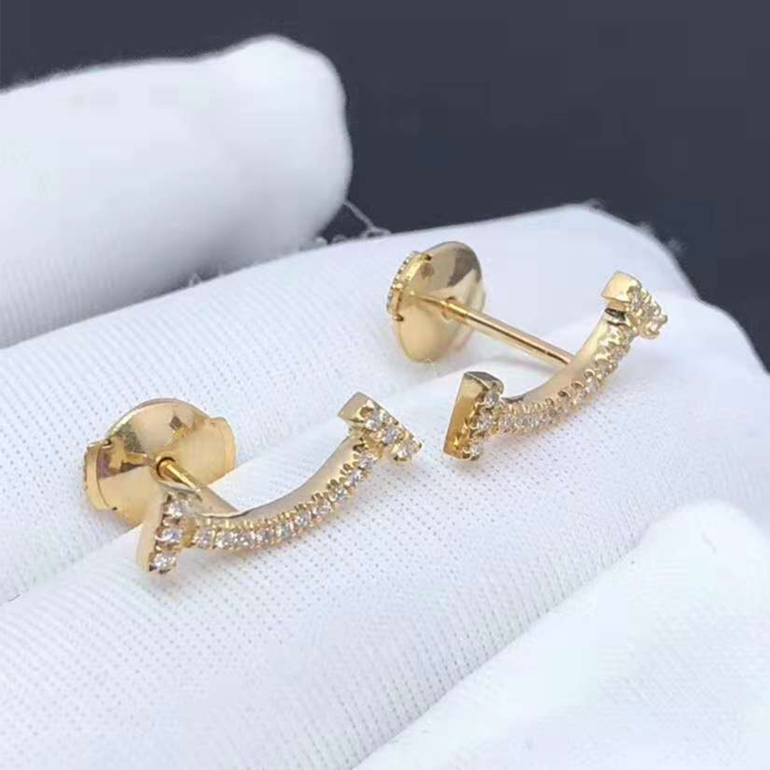 18kt yellow gold Tiffany T smile diamond stud earrings