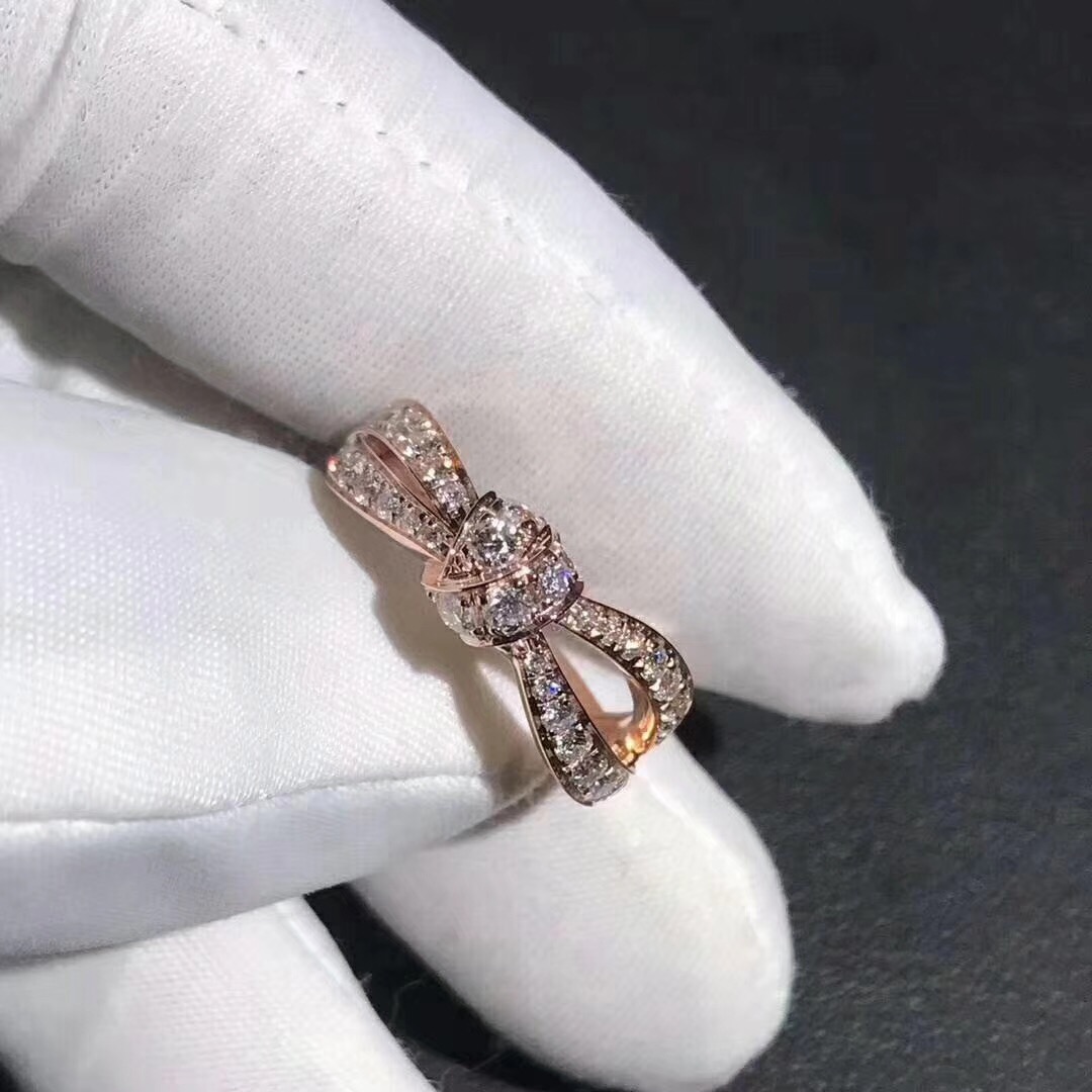 Chaumet Liens Séduction 18ct pink gold diamond bow ring