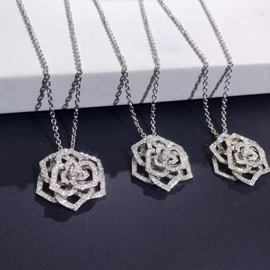 18K White Gold Piaget Diamond Openwork Rose Motif Necklace