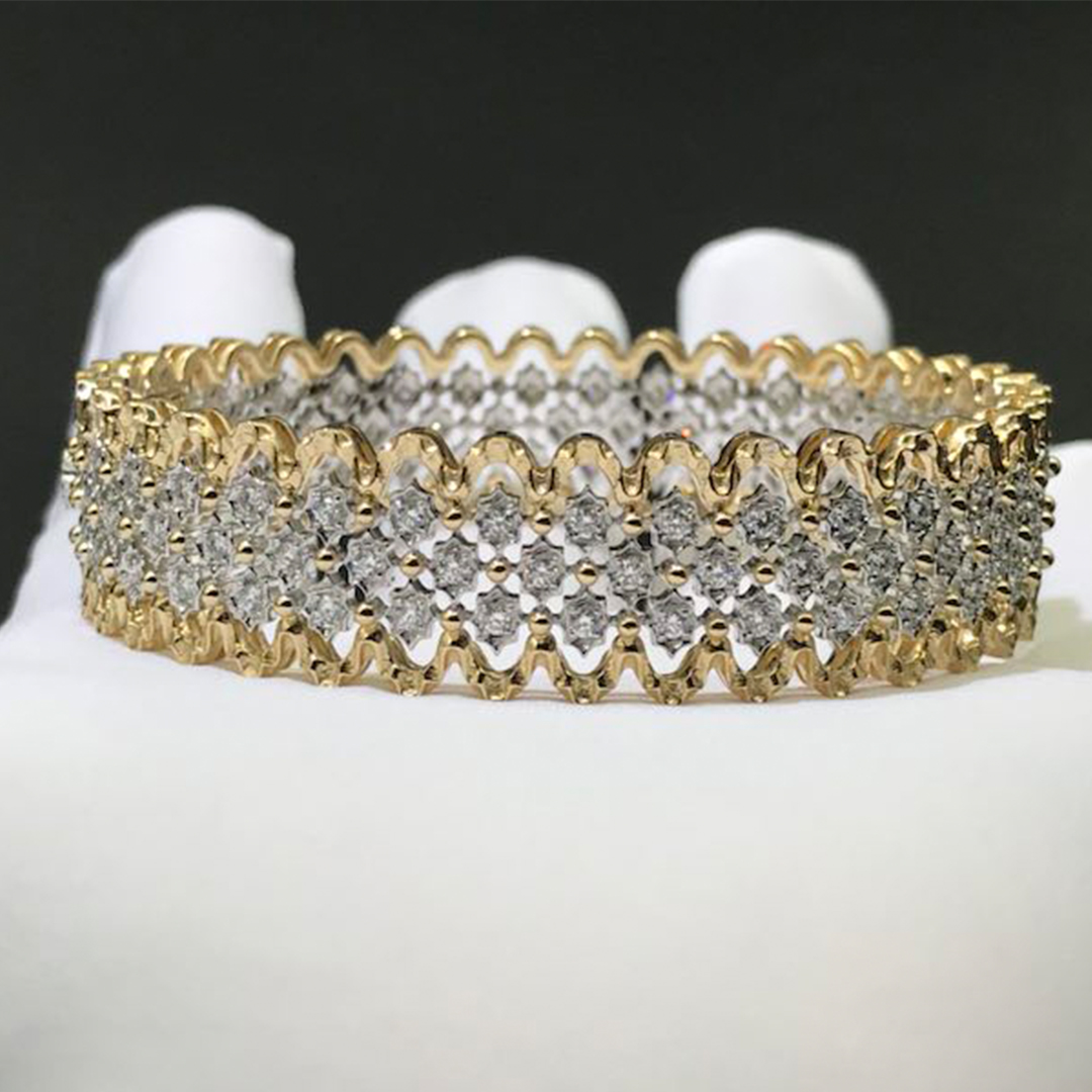 Inspirado pulseira Buccellati Rombi Bangle em ouro branco e ouro amarelo com diamantes
